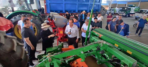 观摩品种技术，交流经验，提升北京小麦生产水平——记北京小麦高产高效技术观摩交流活动